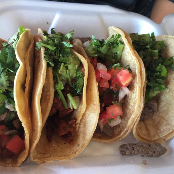 Kennedy's Karne Escondido, CA