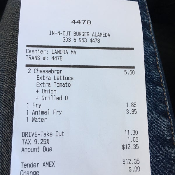 5/28/2018에 Diana W.님이 In-N-Out Burger에서 찍은 사진