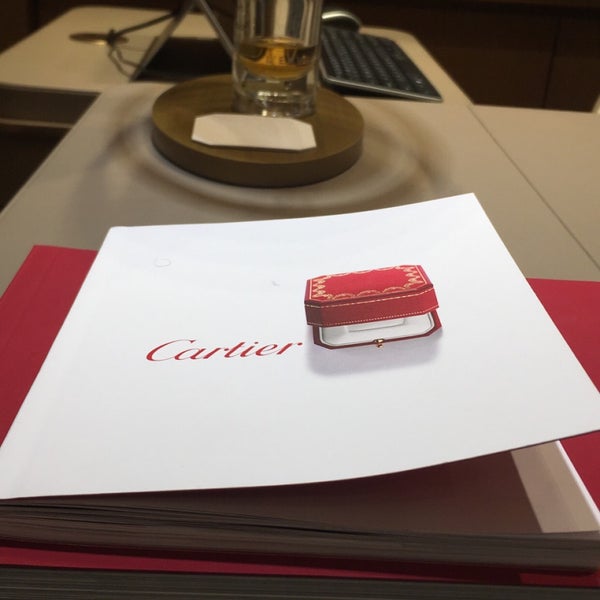 cartier chadstone hours