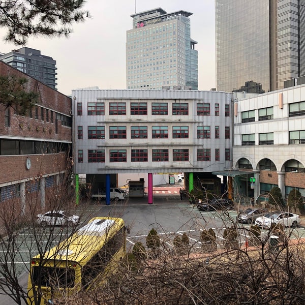 덕수초등학교 - 소공동 - 팁 2개 덕수초등학교