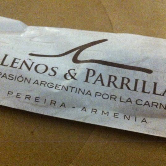 Photo taken at Leños &amp; Parrilla by Mil e Uma Viagens (. on 10/23/2012