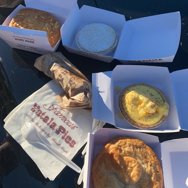 Yatala Pies Pie Shop