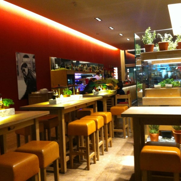 Photo taken at Vapiano by Guerson M. on 1/19/2013