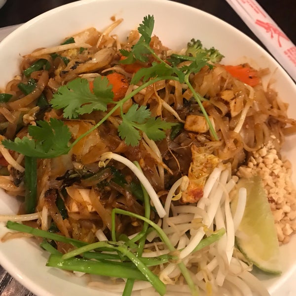 Снимок сделан в Ayara Thai Cuisine пользователем Annamaria K. 9/19/2019