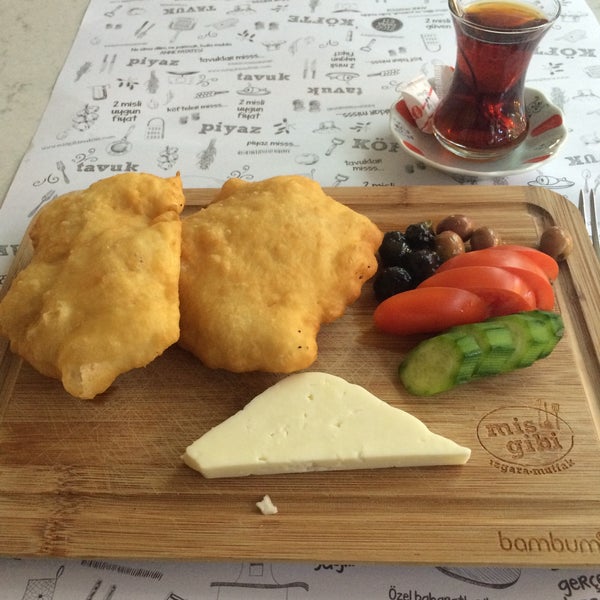 Photo taken at Mis Gibi Izgara &amp; Mutfak by Özgür A. on 2/9/2016