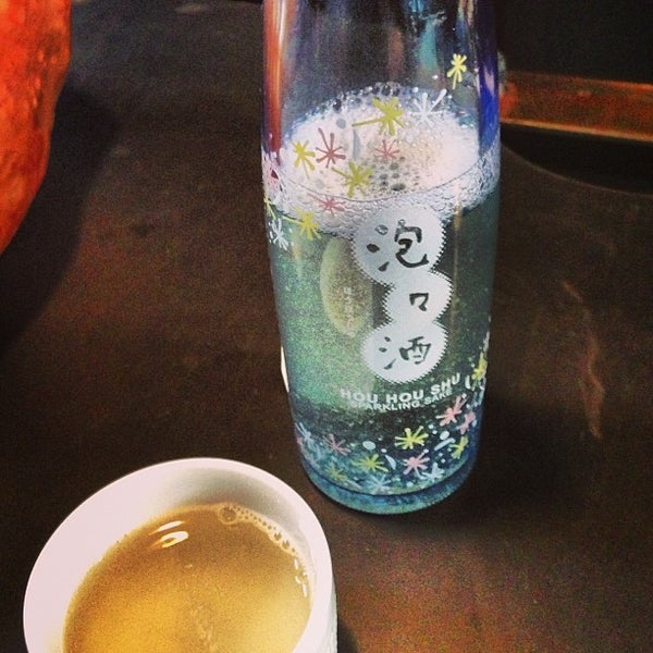 4/9/2013にBrad S.がZilla Sake (Sushi &amp; Sake)で撮った写真