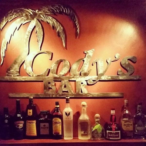 Foto tomada en Cody&#39;s Cafe  por Cody&#39;s Cafe S. el 5/8/2014