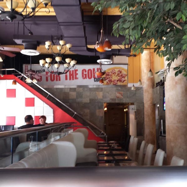 4/10/2014 tarihinde Selina S.ziyaretçi tarafından M Pizza'de çekilen fotoğraf