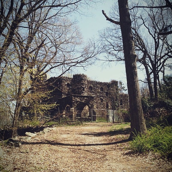 Photo taken at Tarrywile Park and Mansion by Jacob B. on 4/28/2013