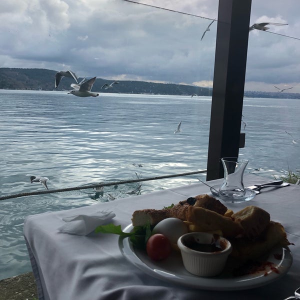 Foto diambil di İskele Can Restaurant &amp; Cafe oleh Nazlı D. pada 12/30/2018