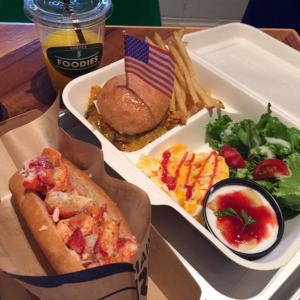 J S Foodies 江ノ島 Now Closed Burger Joint