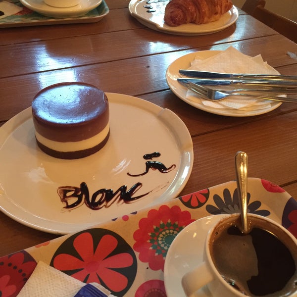 Photo taken at Blanc Café by محمدرضا on 8/27/2016