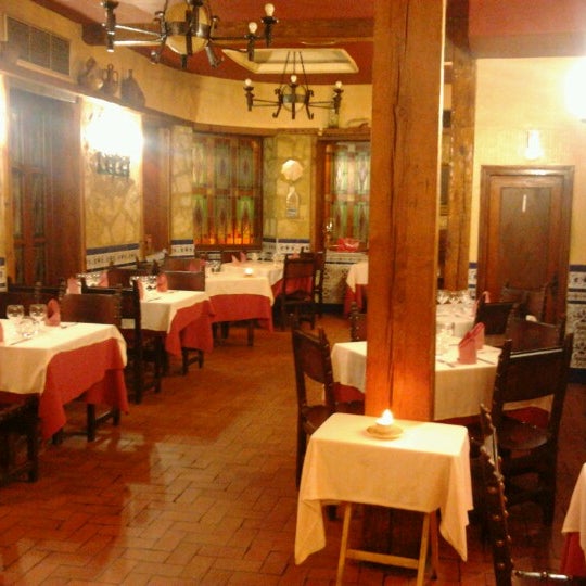 Photo taken at Bar Restaurante Zamora by Alejandro on 10/10/2012