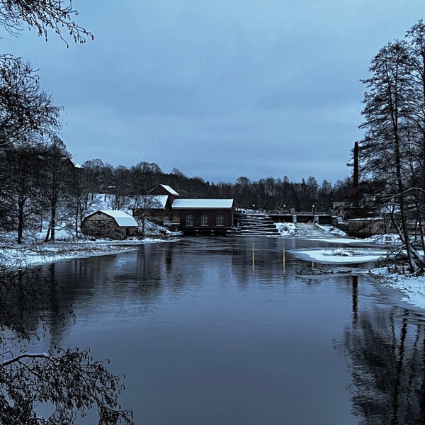 Das Foto wurde bei Billnäsin Ruukki - Billnäs Bruk von Ilkka P. am 12/1/2023 aufgenommen