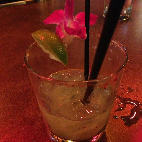 6/16/2013 tarihinde Alexandria A.ziyaretçi tarafından Jibarra Mexican Tequila Lounge'de çekilen fotoğraf