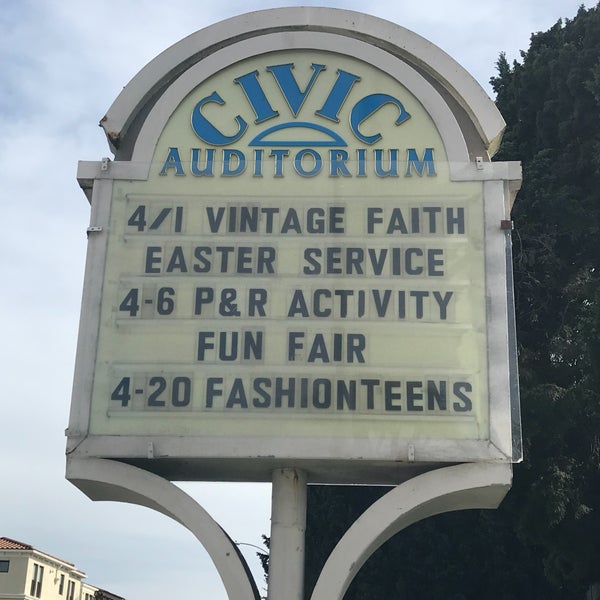 Santa Cruz Civic Auditorium Downtown Santa Cruz 307 Church St