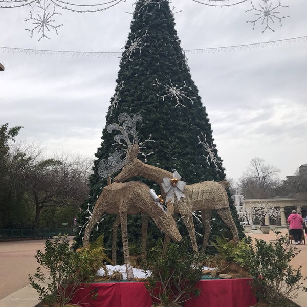 Photo taken at Memphis Zoo by Gavin A. on 12/30/2018