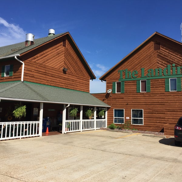 The Landing - Current River - Resort in Van Buren