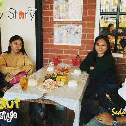 Photos at Batu Tiga Toll, Shah Alam - 1 tip