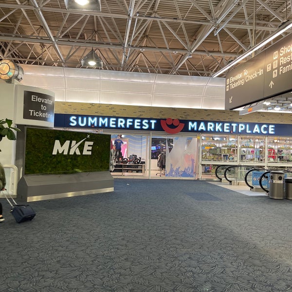 รูปภาพถ่ายที่ General Mitchell International Airport (MKE) โดย Johnathan เมื่อ 1/28/2024