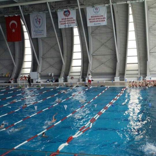 kadir has olimpik yuzme havuzu melikgazi kayseri da fotograflar