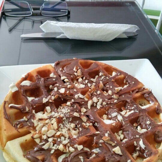 5/7/2016 tarihinde Zand F.ziyaretçi tarafından Waffles &amp; Coffee Querétaro'de çekilen fotoğraf