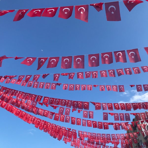 Das Foto wurde bei Mersin Tevfik Sırrı Gür Stadı von Ayşa .. am 6/20/2018 aufgenommen