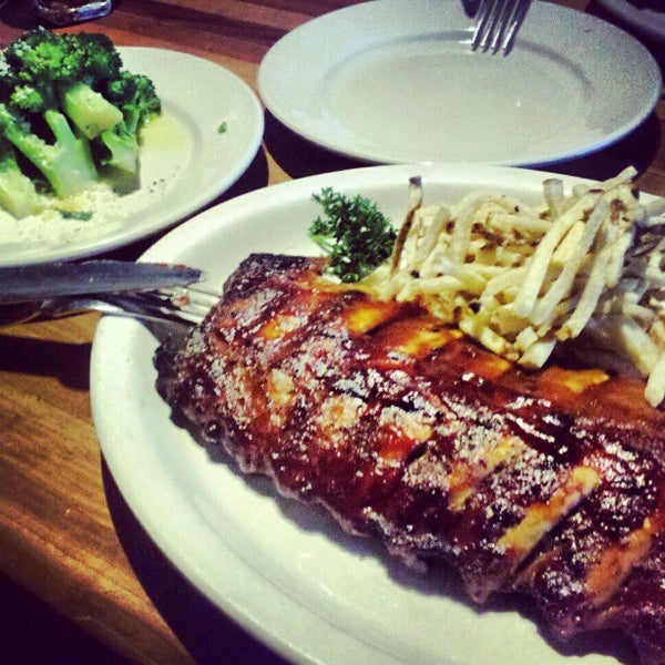 Houston's Pasadena, CA