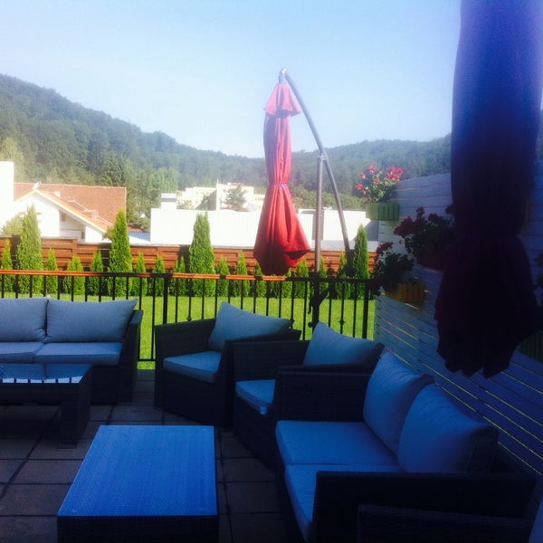 6/23/2015 tarihinde Taner A.ziyaretçi tarafından Kronwell Brașov Hotel'de çekilen fotoğraf