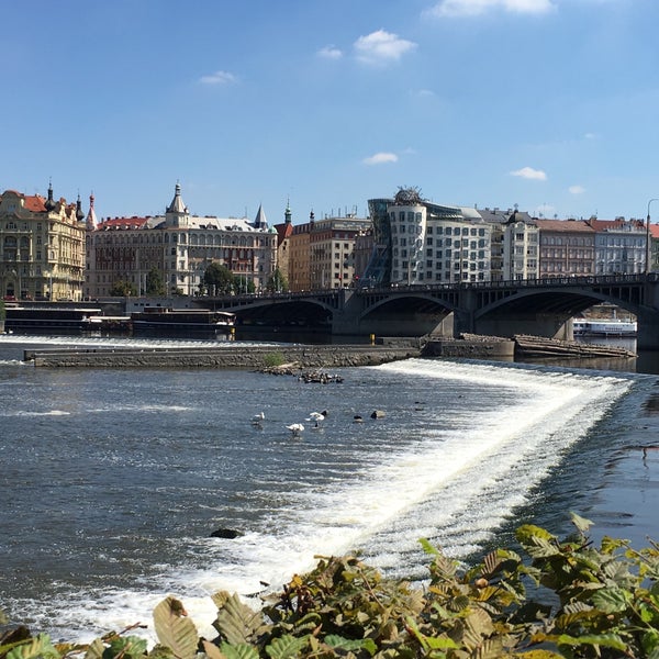 Beautiful set and setting, romantic view, very positive atmosphere on riverside. Simply this is top location on riverside in Prague. Bit expensive but I like luxury and excellence this kind.