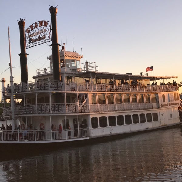 Grand Romance Riverboat Downtown Long Beach 160 visitors