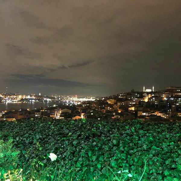 Das Foto wurde bei Molla Aşkı Terası von Ümran T. am 1/19/2020 aufgenommen