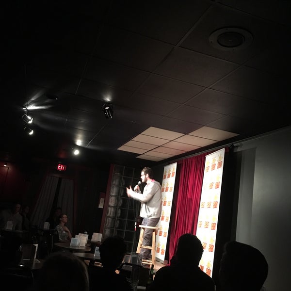 Photo taken at Capitol City Comedy Club by futurehelp on 1/20/2016