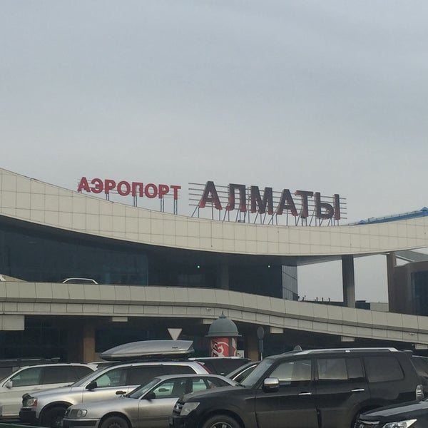 Foto scattata a Almaty International Airport (ALA) da Seung-Hyun C. il 3/28/2016