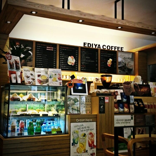EDIYA COFFEE - 목1동 - 방문자 60명 이디야커피