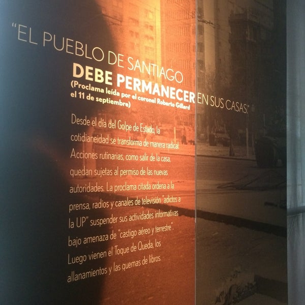 Foto diambil di Museo de la Memoria y los Derechos Humanos oleh Priscila S. pada 4/24/2019