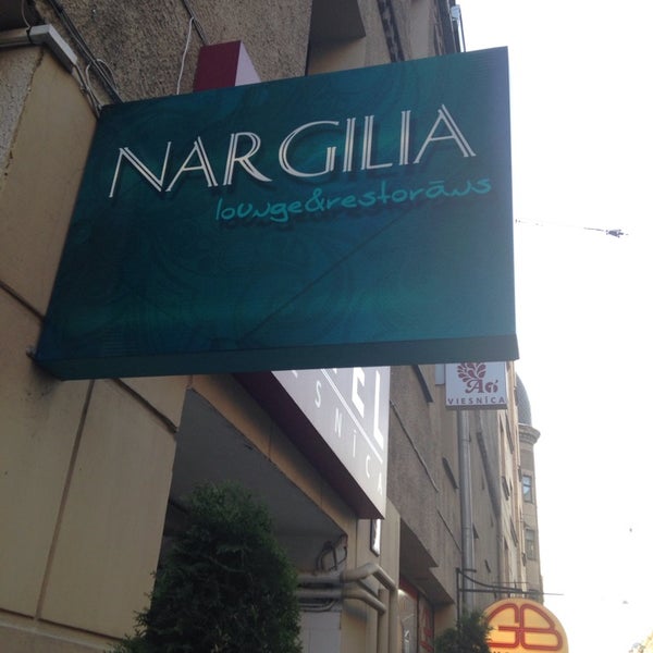 รูปภาพถ่ายที่ Nargilia lounge &amp; dining โดย Ilona B. เมื่อ 5/19/2014