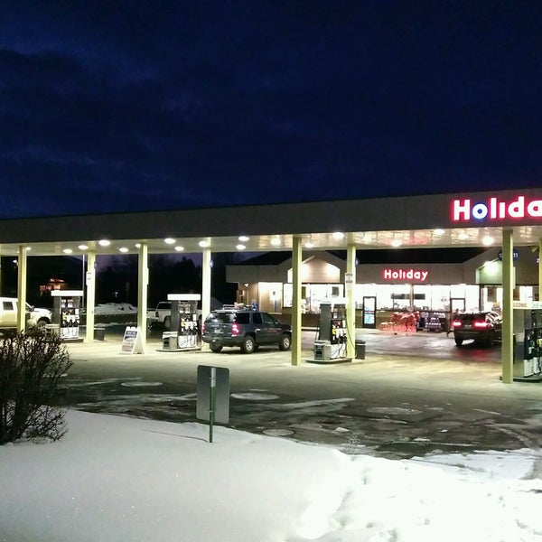 Holiday Stationstore Fuel Station