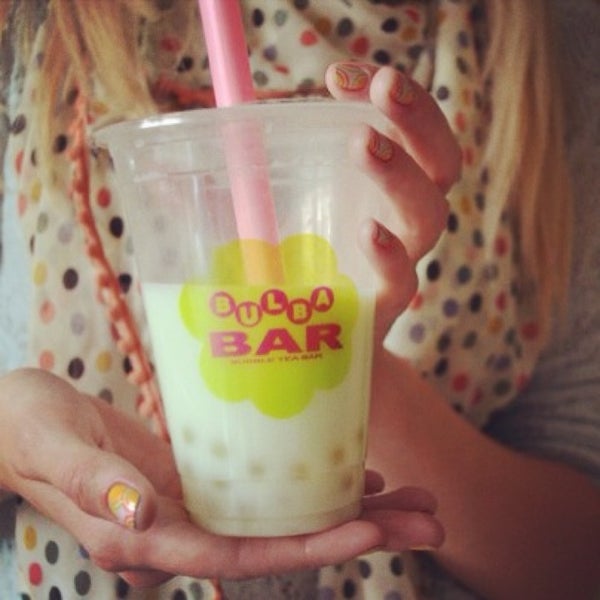 Бабл ти разных вкусов. Coco китай. Напиток бабл ти. Баббл чай. Bubble tea санкт-петербург.