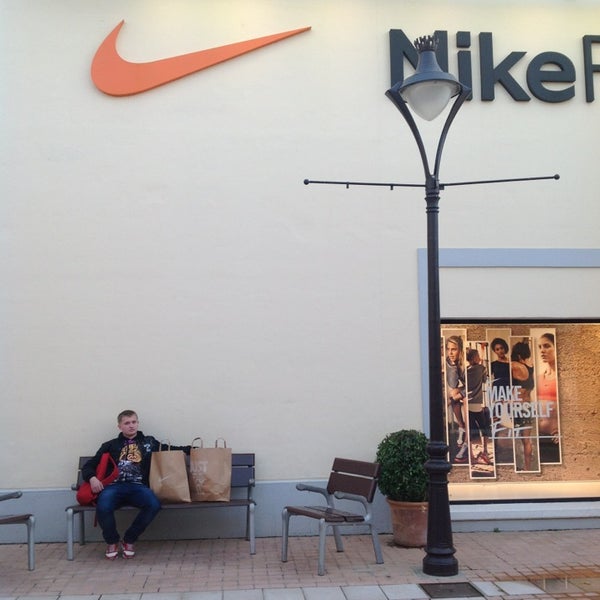 arco mezcla Pastor Nike Factory Store - Tienda de artículos deportivos
