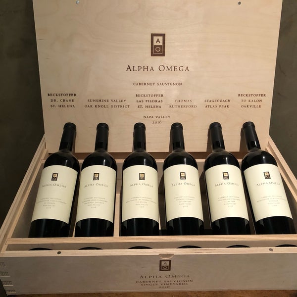 รูปภาพถ่ายที่ Alpha Omega Winery โดย Honey_Poco เมื่อ 12/16/2019