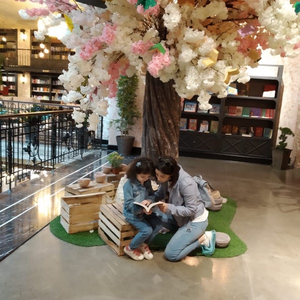 Baku book center. Baki book Center. Baku book House. Baku book Center Sahil. Baku book Center Эстетика.