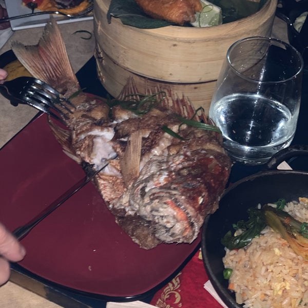 Photo taken at Barton G. The Restaurant by Emme ti D. on 3/11/2019