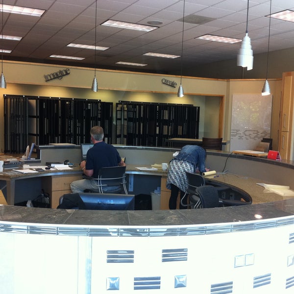 Crossville Studios Distribution Center in Charlotte