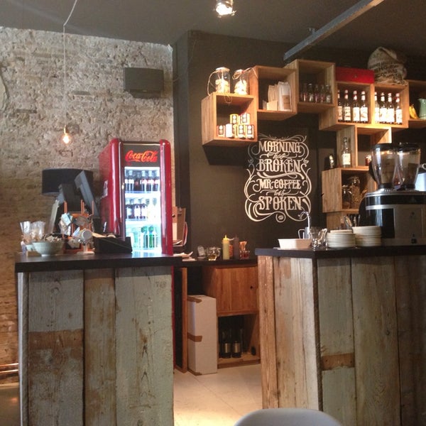 Kek Coffee Shop in Markt