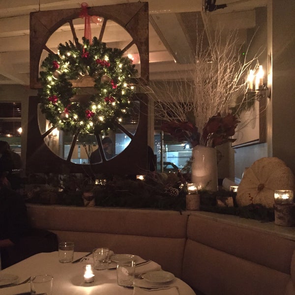 Foto tomada en Good Restaurant  por Kate K. el 12/20/2014