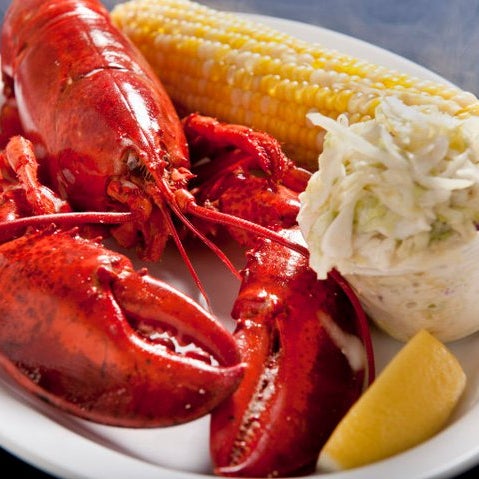 4/16/2014 tarihinde The Lobster Roll Restaurantziyaretçi tarafından The Lobster Roll Restaurant'de çekilen fotoğraf
