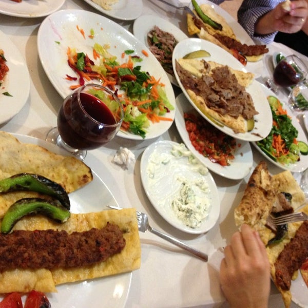 Öz Asmaaltı Kebap &amp; Döner Adana, Adana