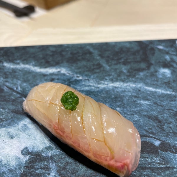 Kozue Omakase 梢お任せ Sushi Restaurant in วัฒนา