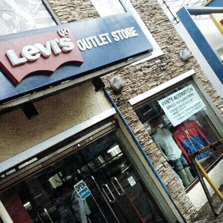 Levi's Factory - Paco 4 tips de 91 visitantes